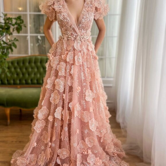 BLACK FRIDAY SALE TeutaMatoshi ball gown PLEASE LOOK AT THE SLEEVE I MODIFIED It - Picture 1 of 5